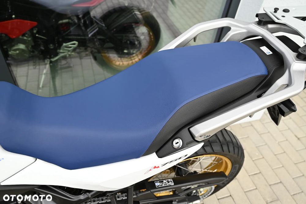 Honda Transalp - 29