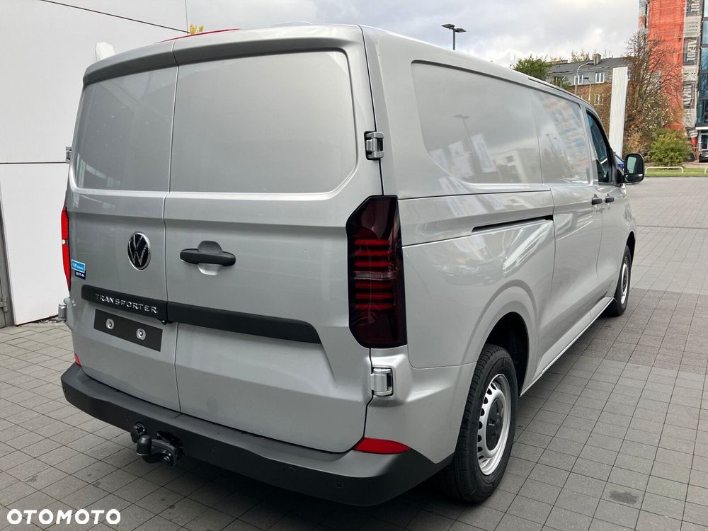 Volkswagen Transporter Transporter Furgon silnik: 2,0 l TDI 150 KM / skrzynia biegów: 6-biegowa manualna rozstaw osi: 3500 mm - 12