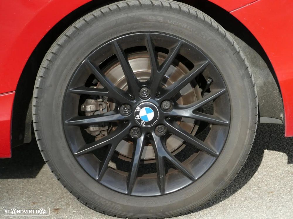 BMW 220 d Coupe Advantage Auto - 8