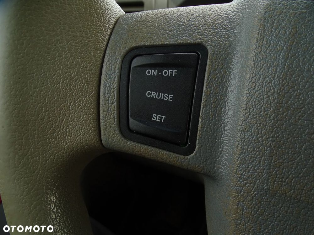 Jeep Grand Cherokee - 18