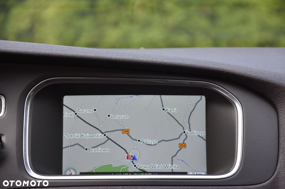 Volvo V40 Cross Country D2 Geartronic Summum - 12
