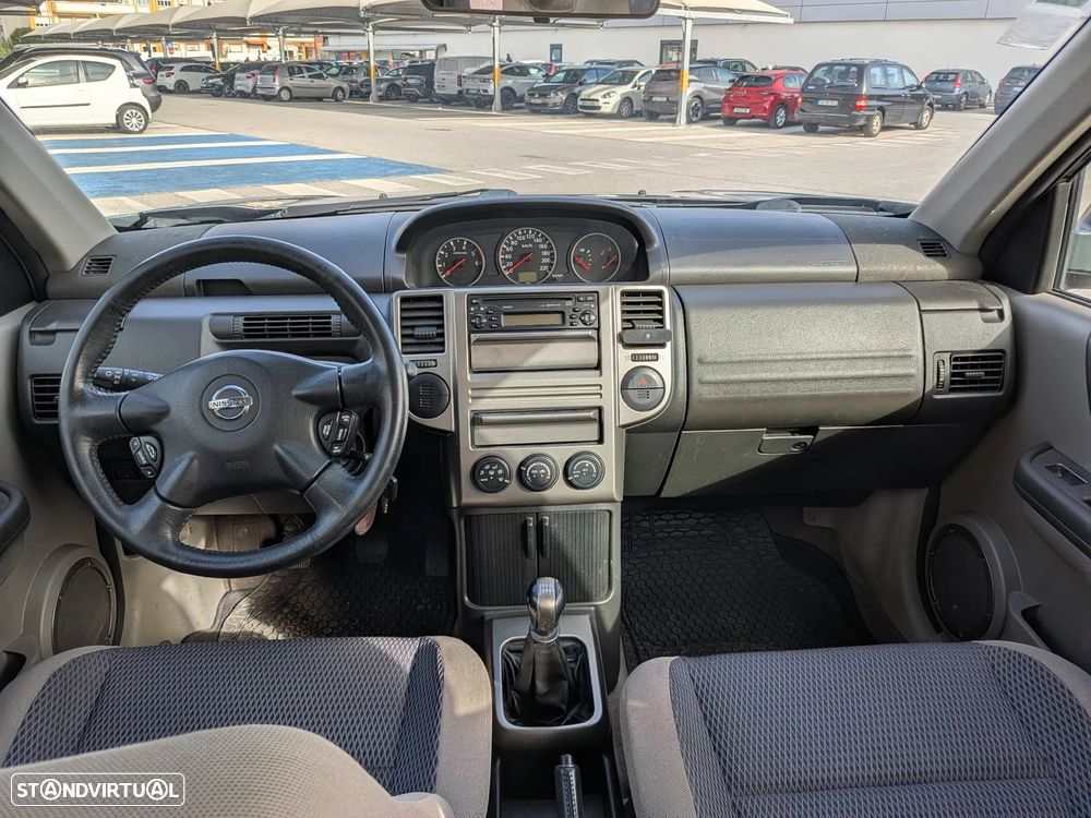 Nissan X-Trail 2.2 DCi Columbia - 11