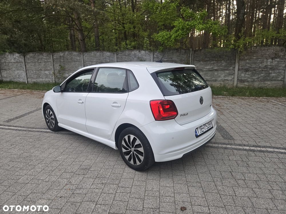 Volkswagen Polo 1.4 TDI (Blue Motion Technology) Comfortline - 9