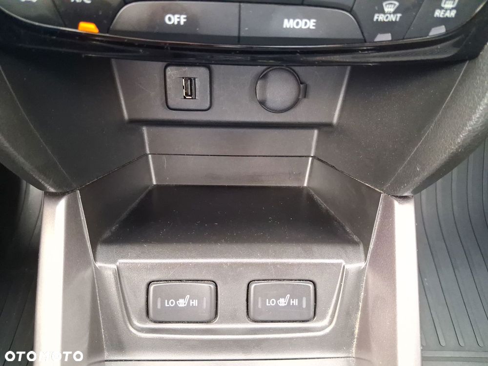 Suzuki Vitara 1.4 Boosterjet SHVS Premium 2WD - 32