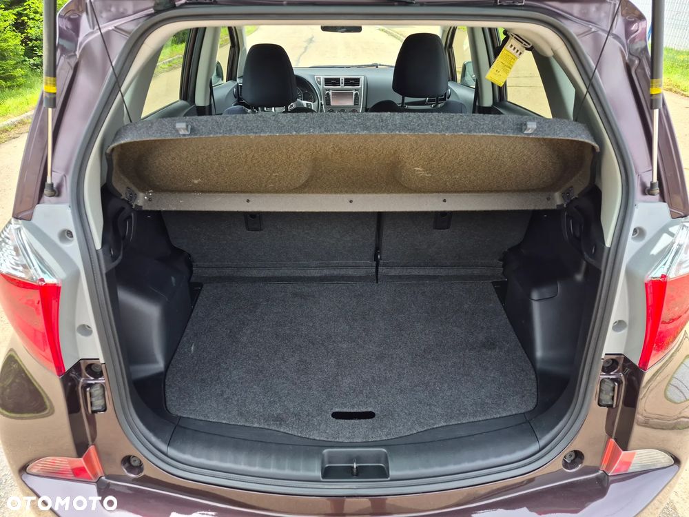 Toyota Verso S 1.33 VVT-i Club - 13