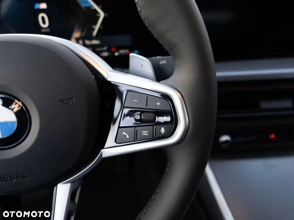 BMW Seria 3 330d xDrive mHEV M Sport - 16