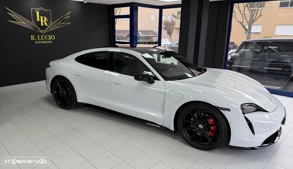 Porsche Taycan 4S - 4