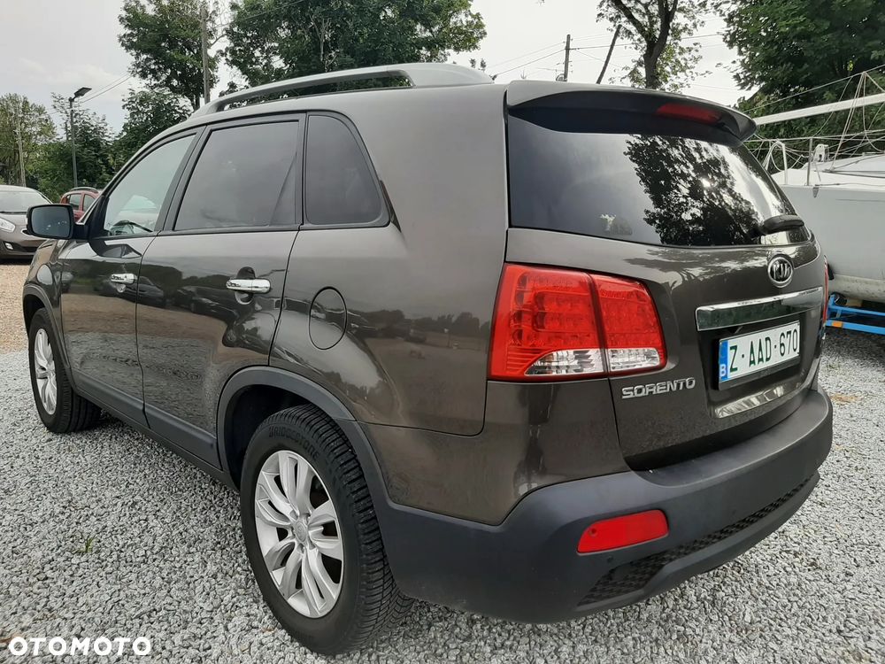 Kia Sorento - 2