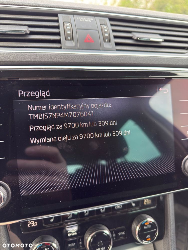 Skoda Superb 2.0 TDI DSG Ambition - 30