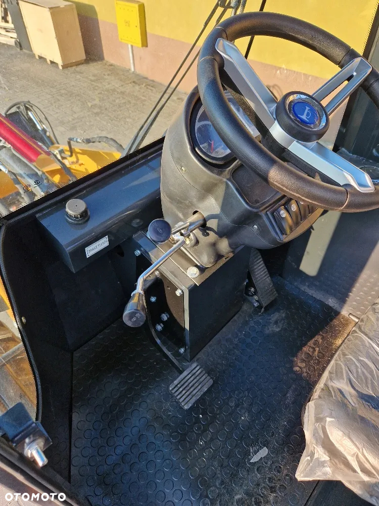 JCB 1CX - 9