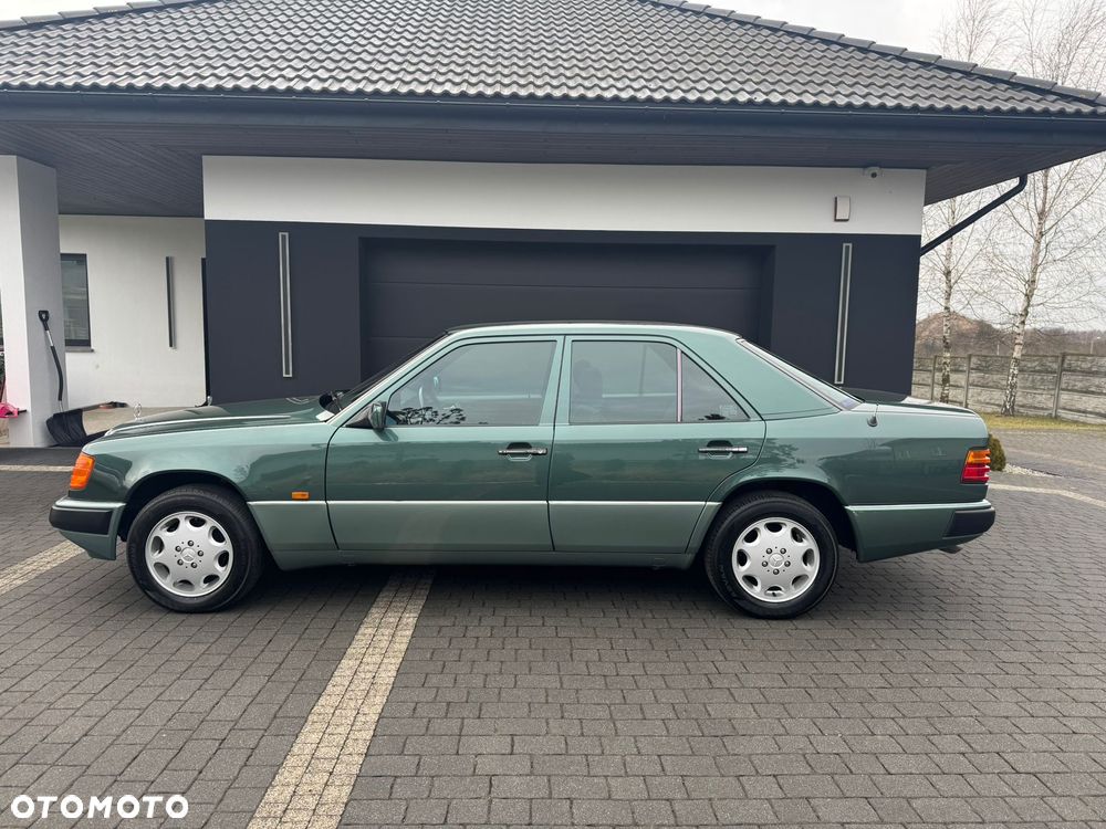 Mercedes-Benz W124 (1984-1993) - 1