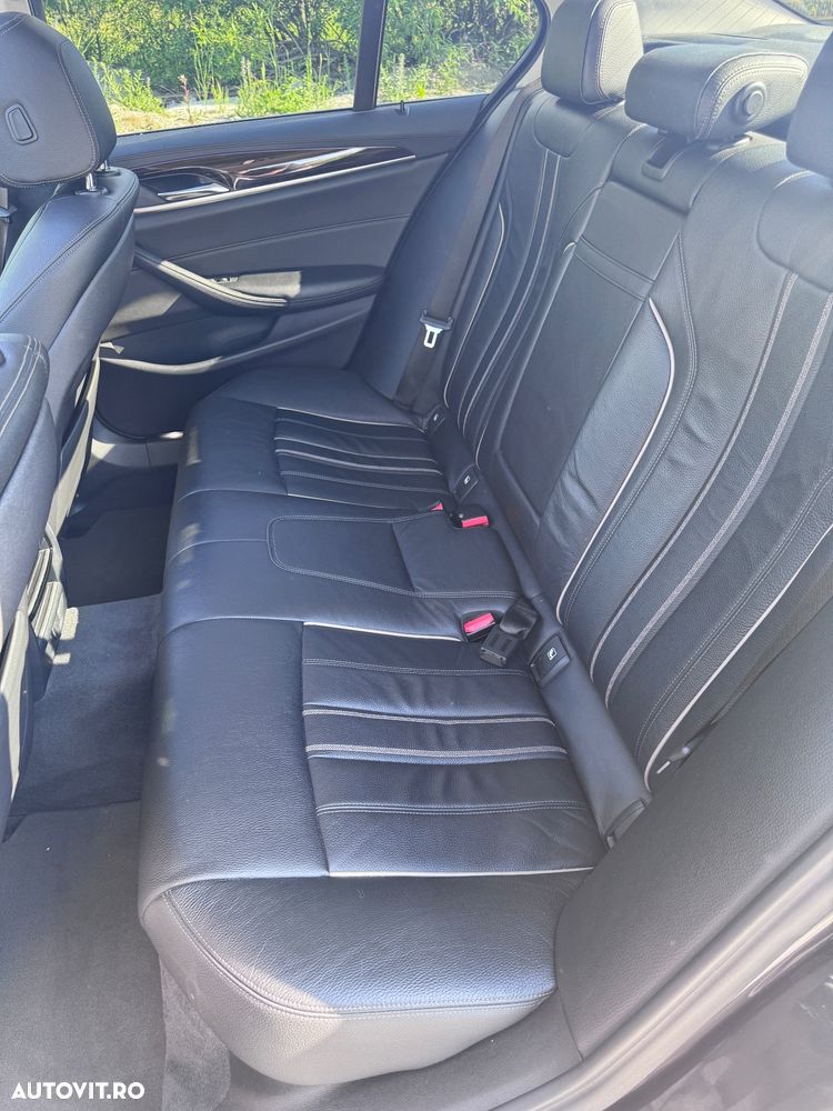 BMW Seria 5 520d xDrive Aut. Luxury Line - 10