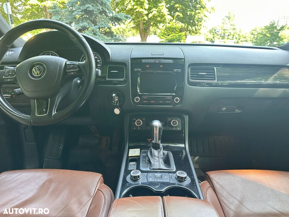 Volkswagen Touareg 3.0 V6 TDI BMT - 8
