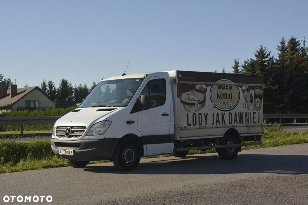 Mercedes-Benz Sprinter - 3