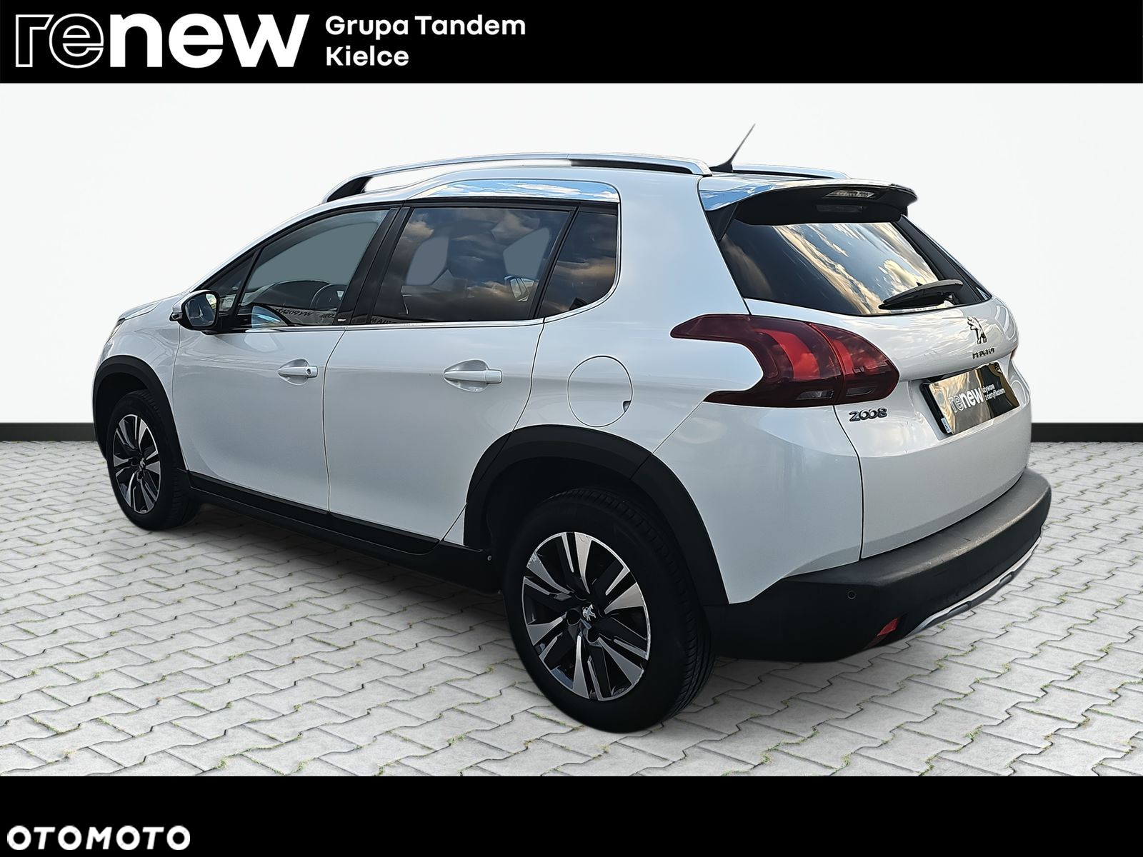 Peugeot 2008 - 7