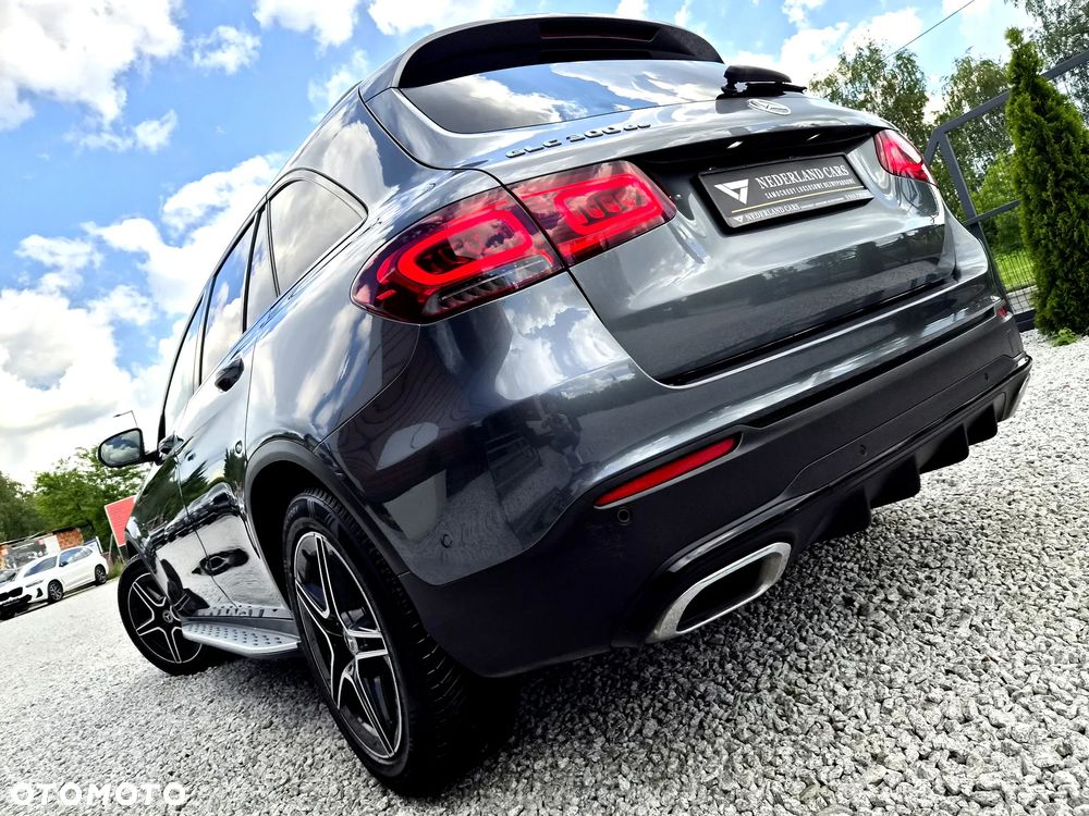Mercedes-Benz GLC 300 de 4Matic 9G-TRONIC AMG Line Plus - 8