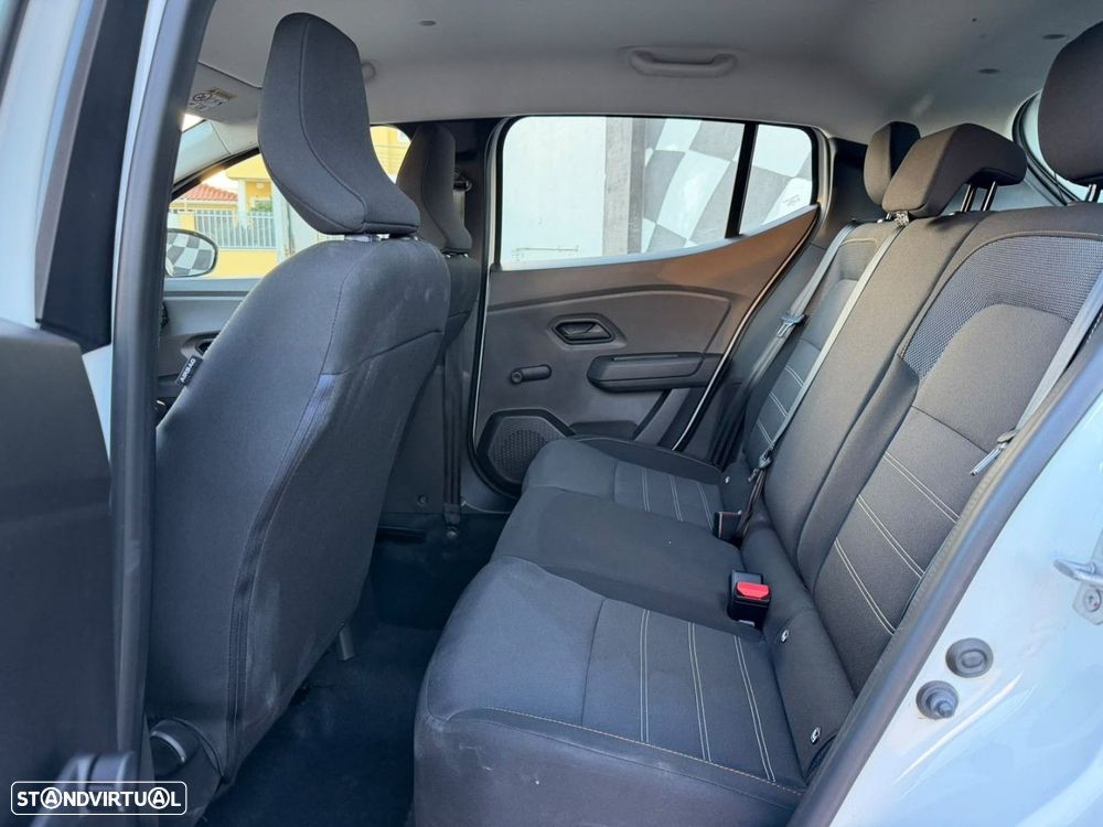 Dacia Sandero Stepway TCe 90 (S&S) Essential - 8