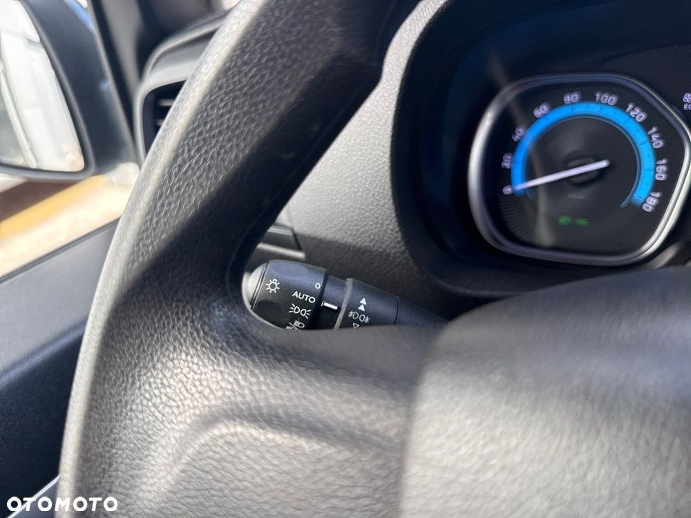 Opel Vivaro - 20