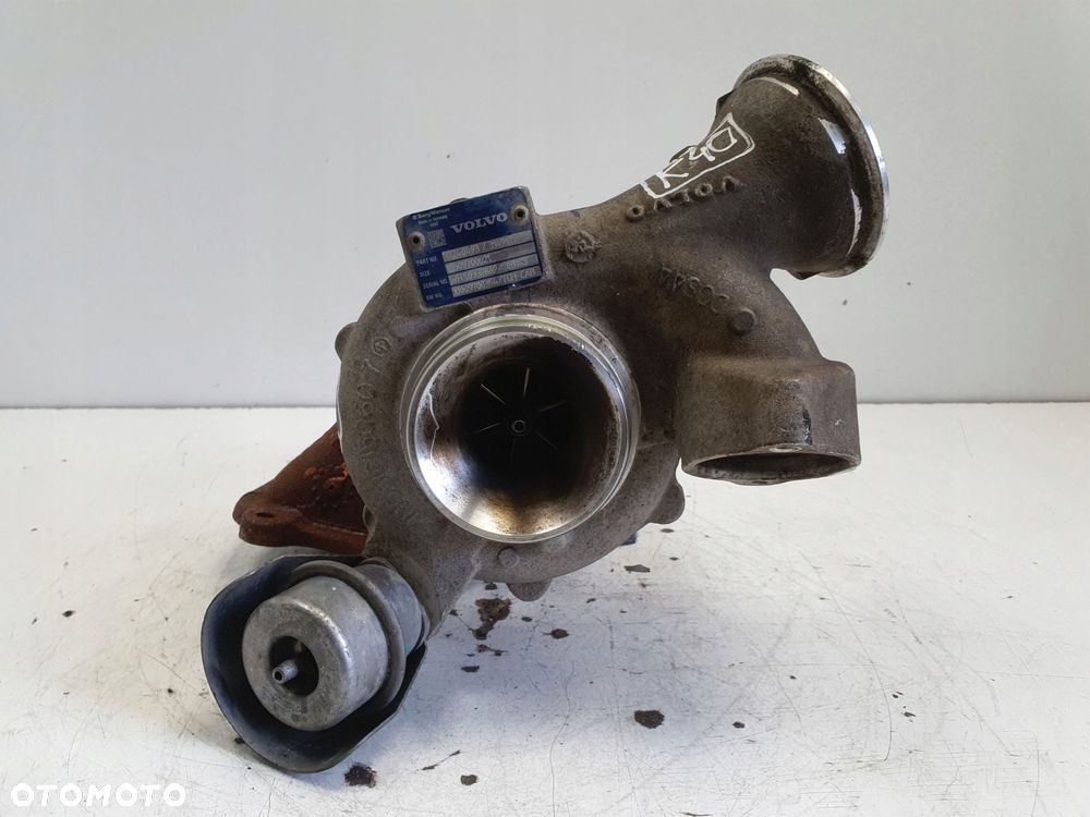 TURBOSPRĘŻARKA Volvo V60 II 2.0 D4 _ turbo 32240493 31491217 - 3