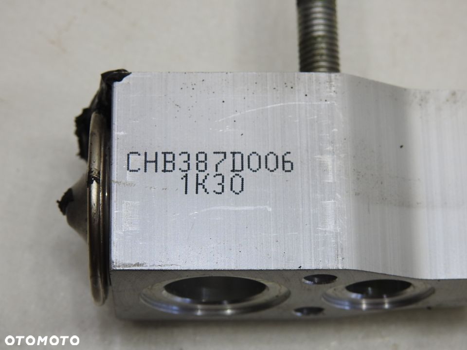 ZAWÓR ROZPRĘŻNY KLIMATYZACJI UPLANDER 3.9 V6 - 9