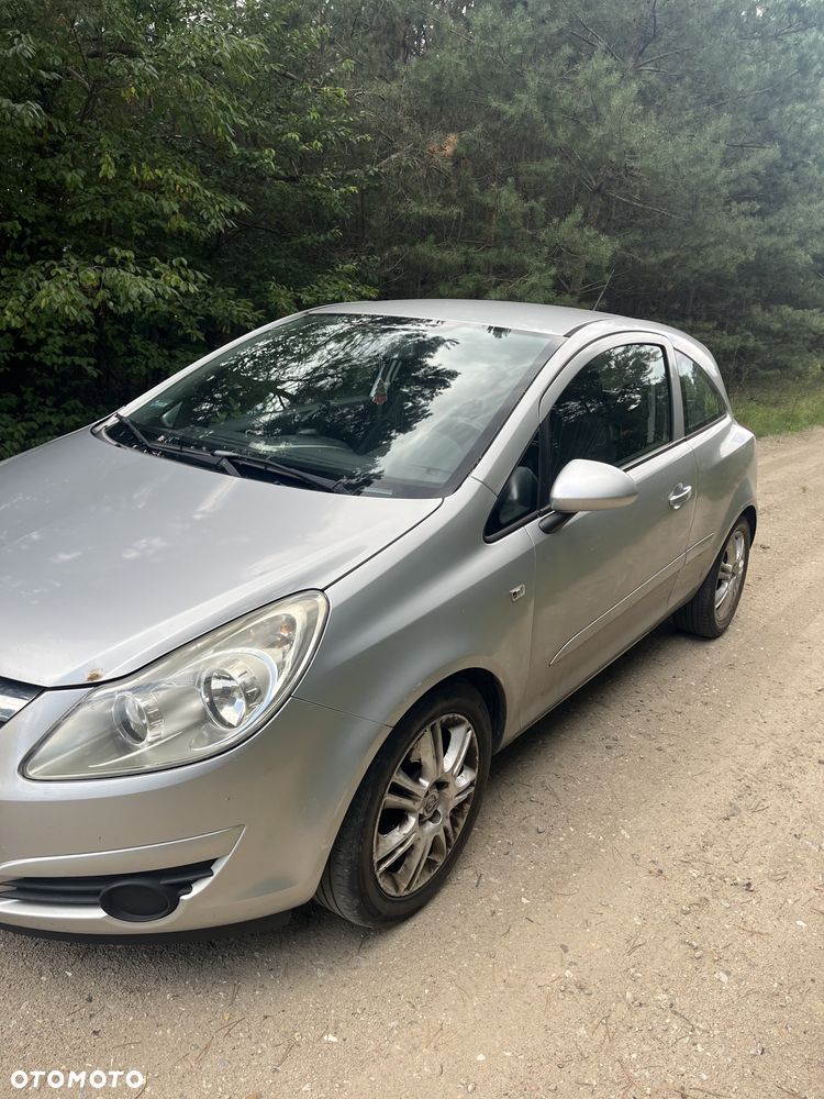Opel Corsa - 1