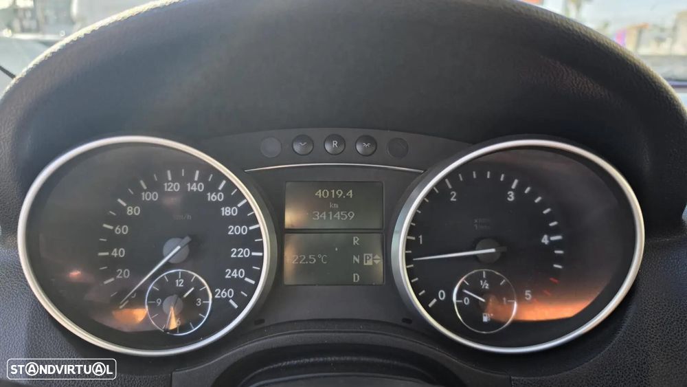 Mercedes-Benz ML 320 CDi - 8