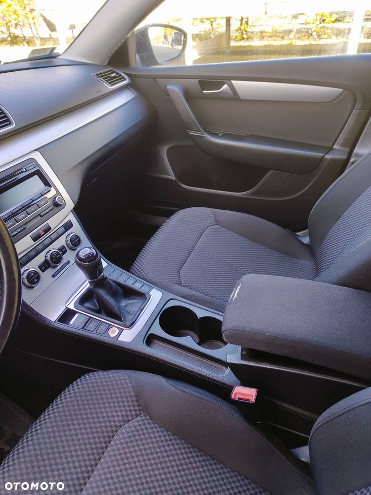 Volkswagen Passat 1.4 TSI Perfectline - 16