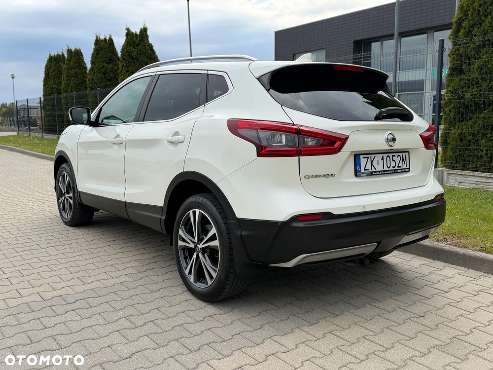 Nissan Qashqai 1.2 DIG-T N-Connecta EU6 - 39