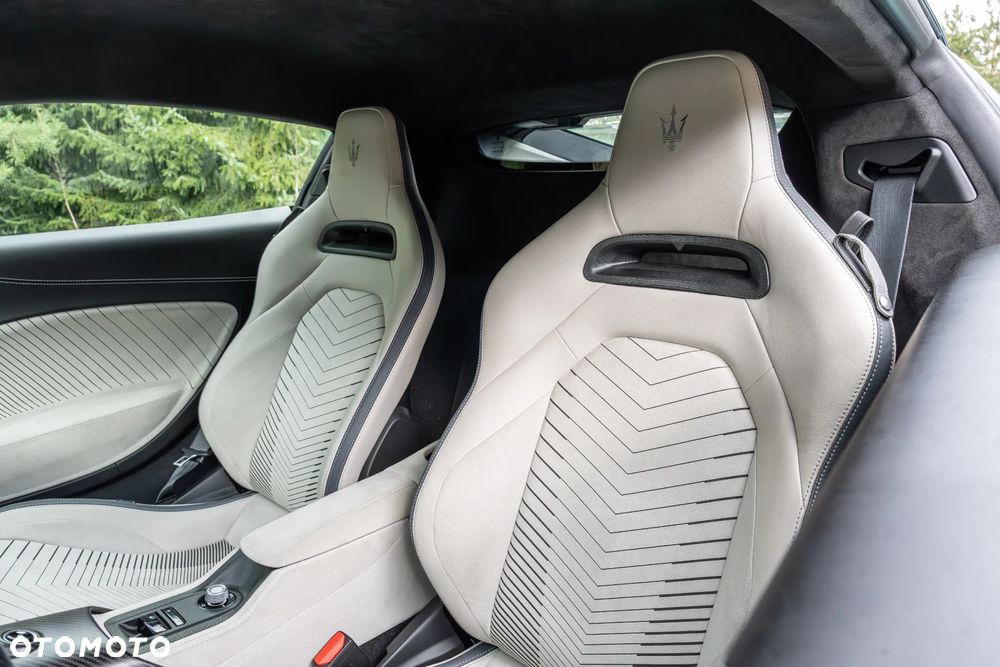 Maserati MC20 Standard - 24