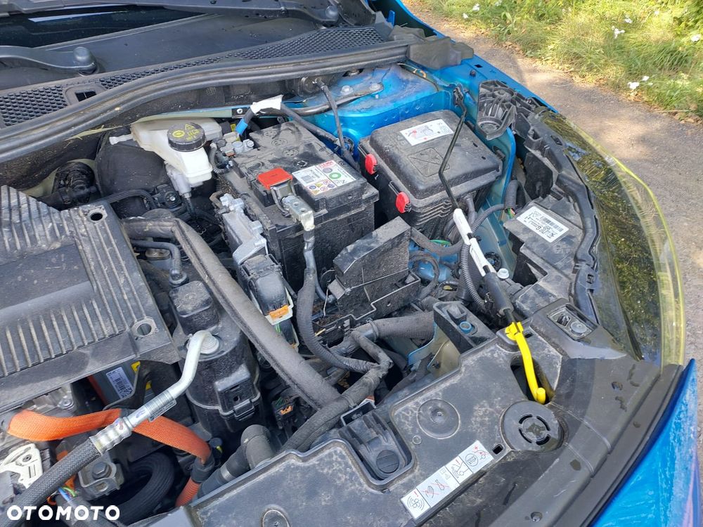 Peugeot 208 Elektromotor 136 E-Style - 21
