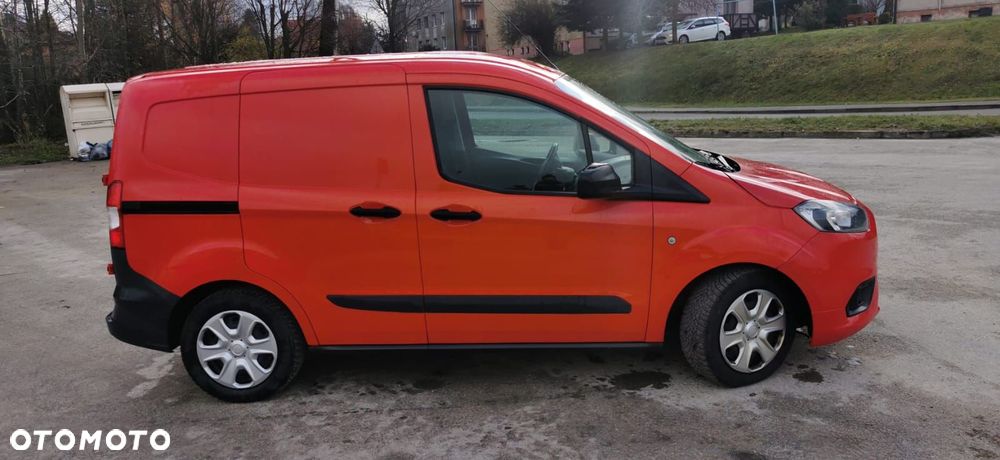 Ford Tranist courier - 6