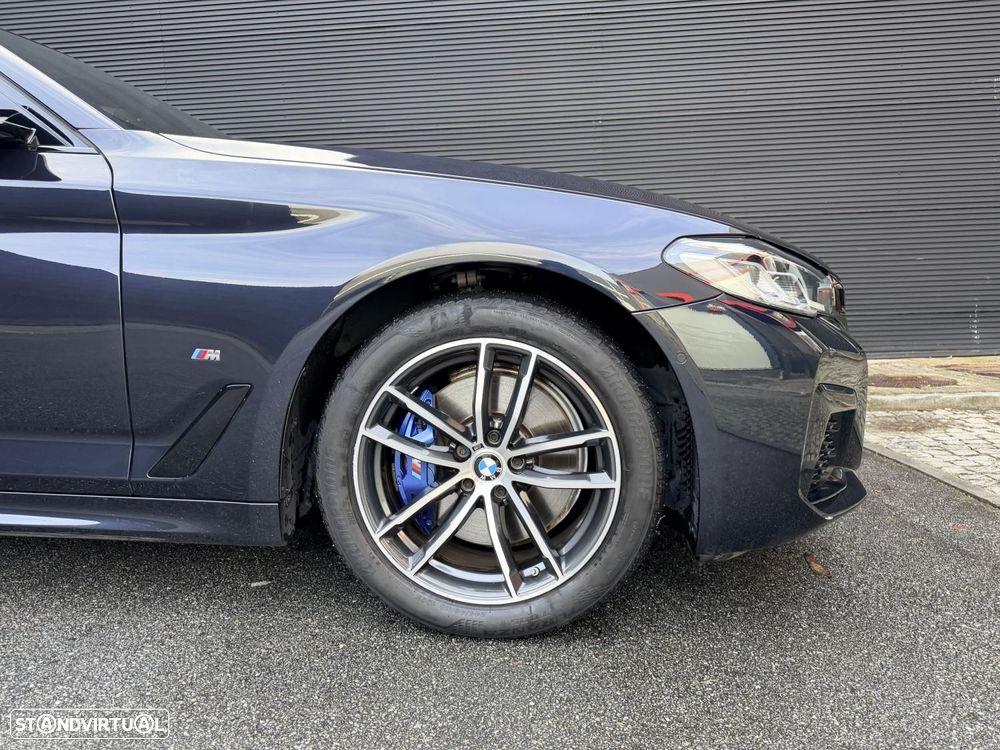 BMW 520 e Pack M - 39