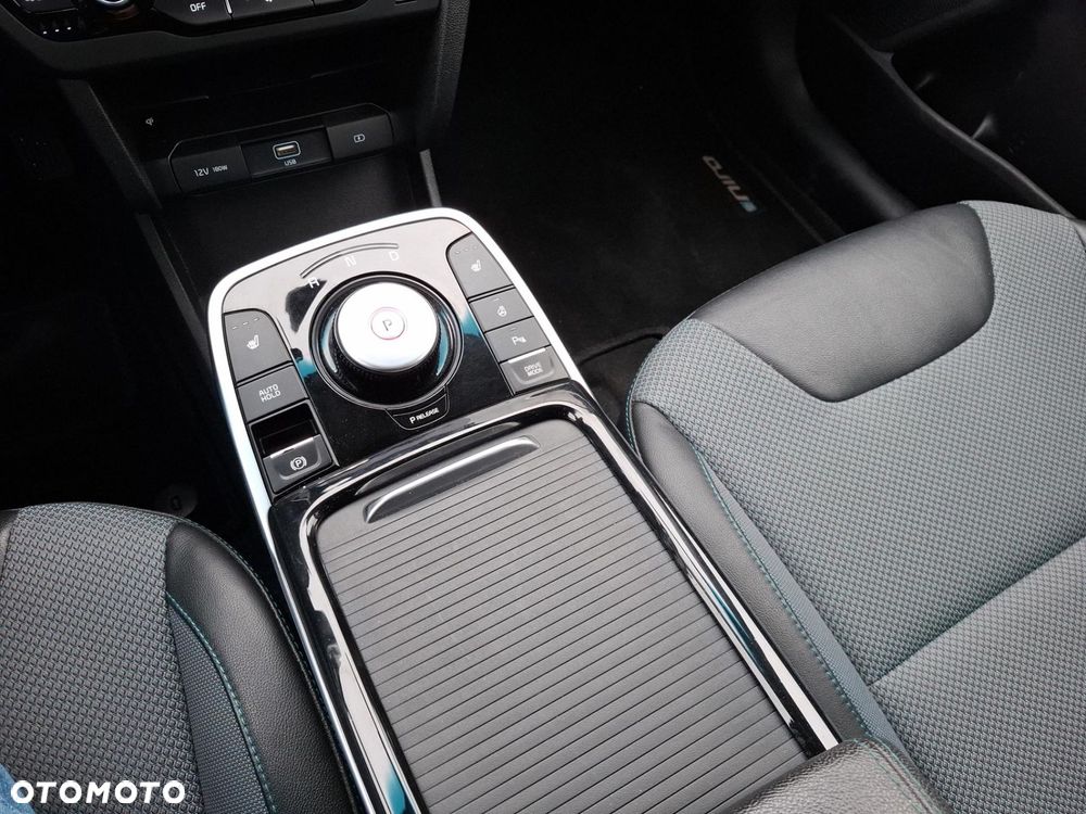 Kia Niro 64kWh L - 15