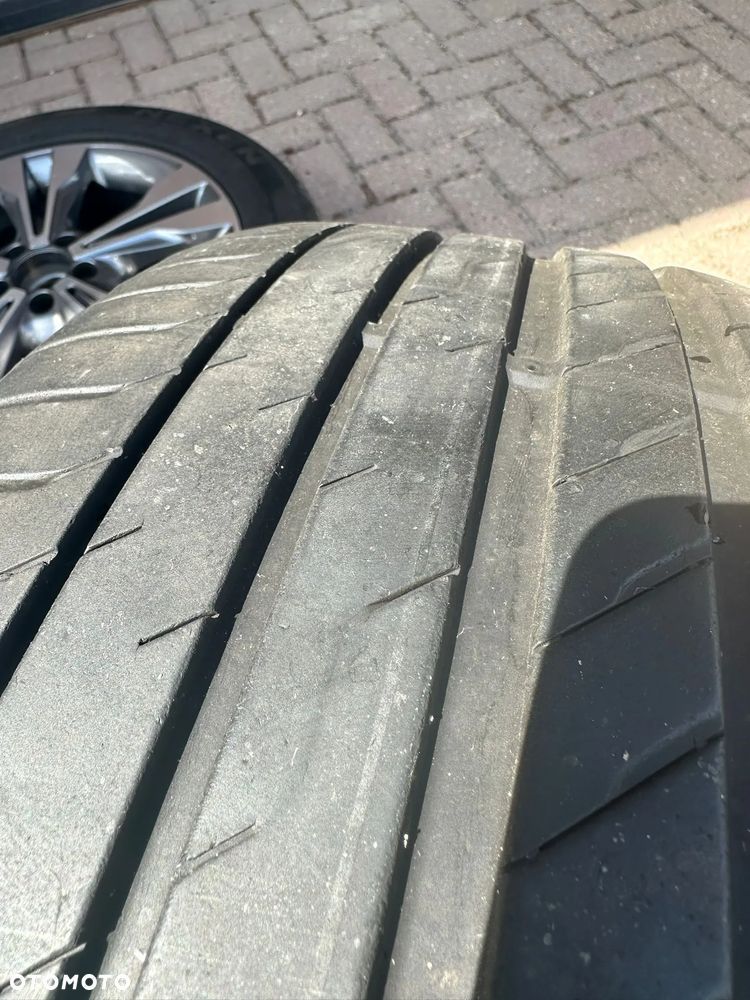 Oryginalne Alufelgi 18" wraz z oponami do Mercedes Benz V klasa - 9