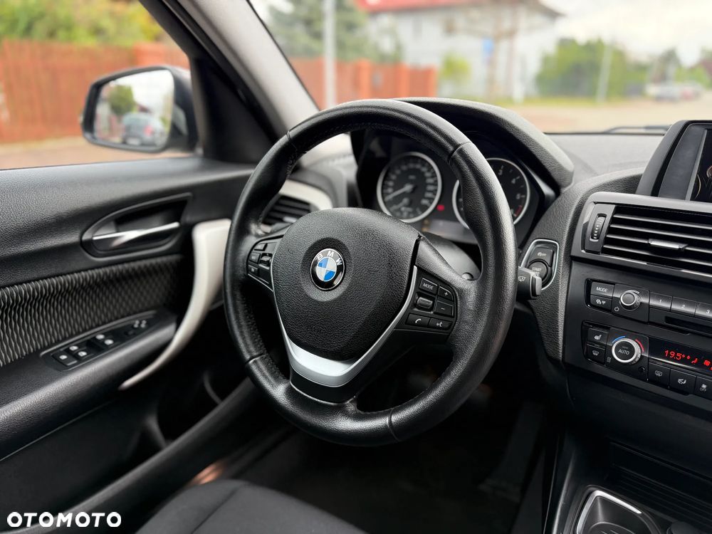 BMW Seria 1 120d - 34