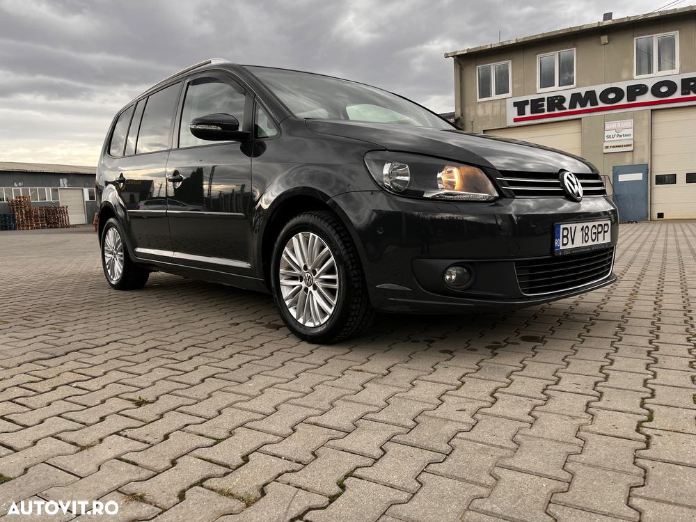 Volkswagen Touran 1.4 TSI DSG Comfortline - 3