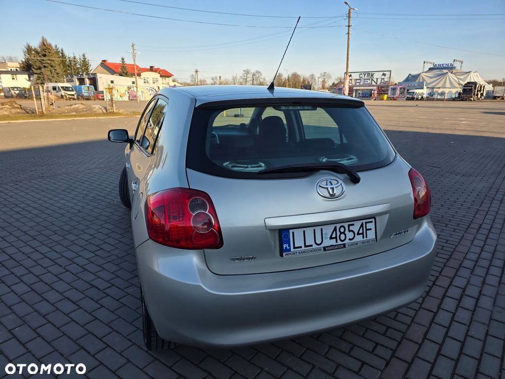 Toyota Auris 1.6 Life - 21