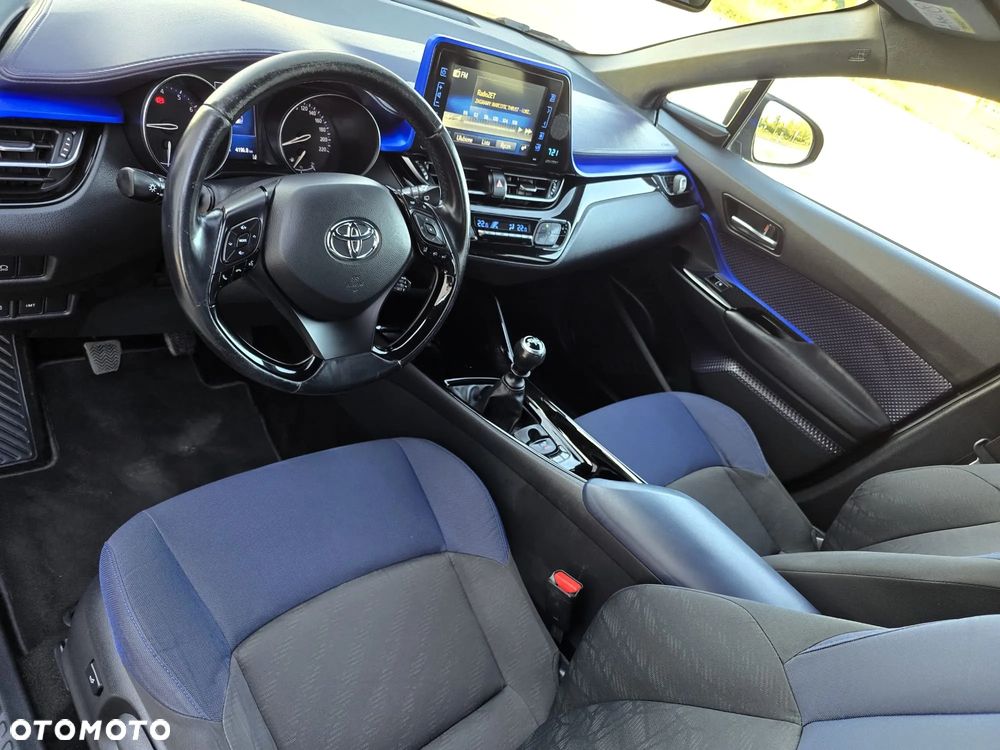 Toyota C-HR 1.2 T Dynamic - 19