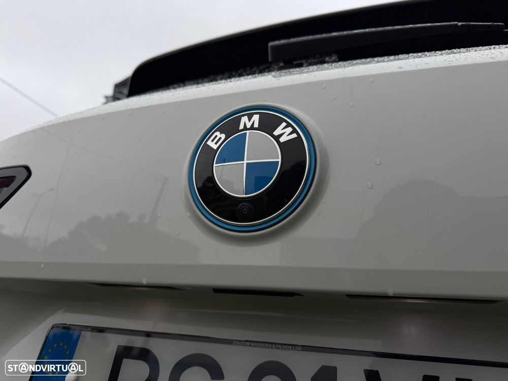 BMW iX xDrive 40 Pack Desportivo - 15