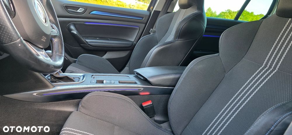 Renault Megane 1.6 TCe GT EDC - 22