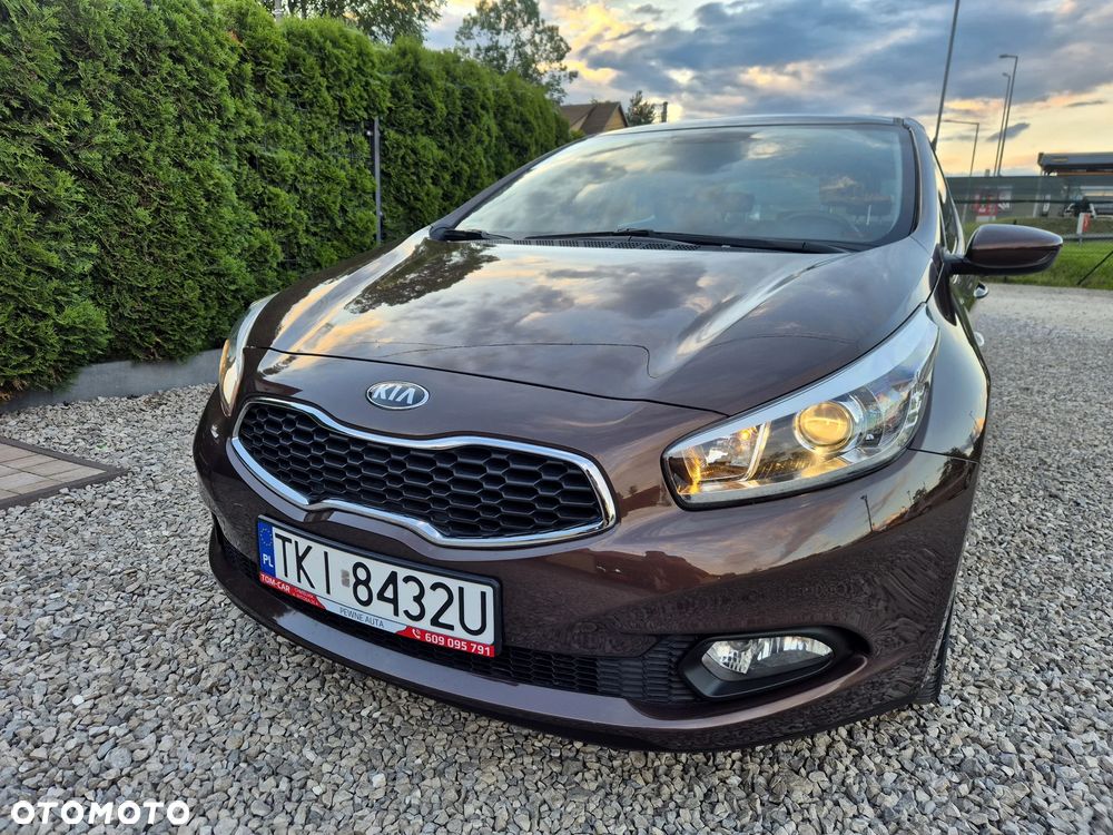 Kia Ceed 1.4 CVVT Attract plus - 10