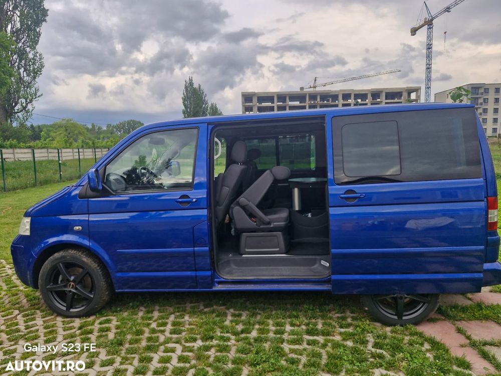 Volkswagen Multivan - 2
