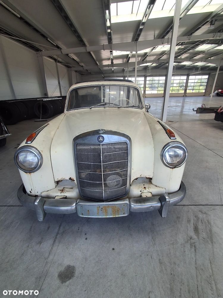 Mercedes-Benz Inny - 22