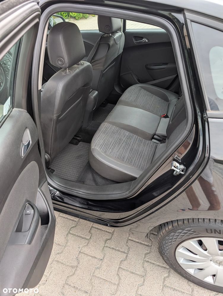 Opel Astra 1.4 T Active - 9