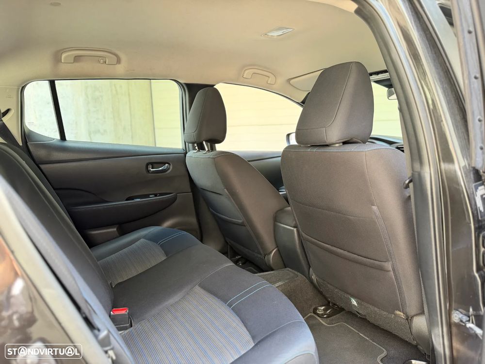 Nissan Leaf Acenta - 24