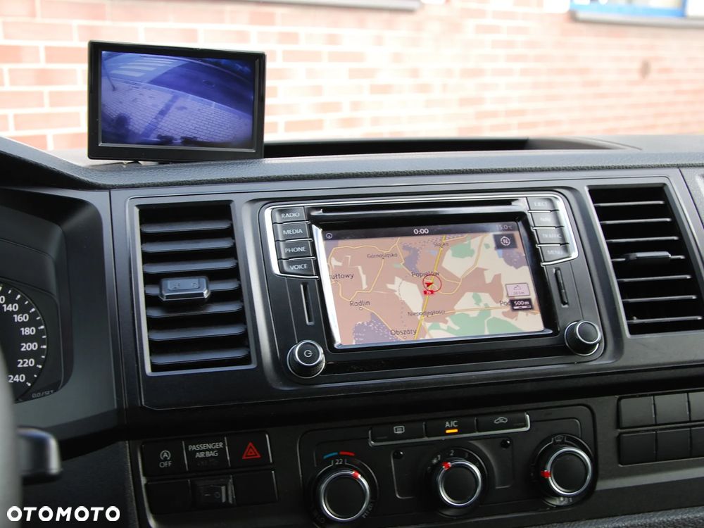 Volkswagen Transporter - 35