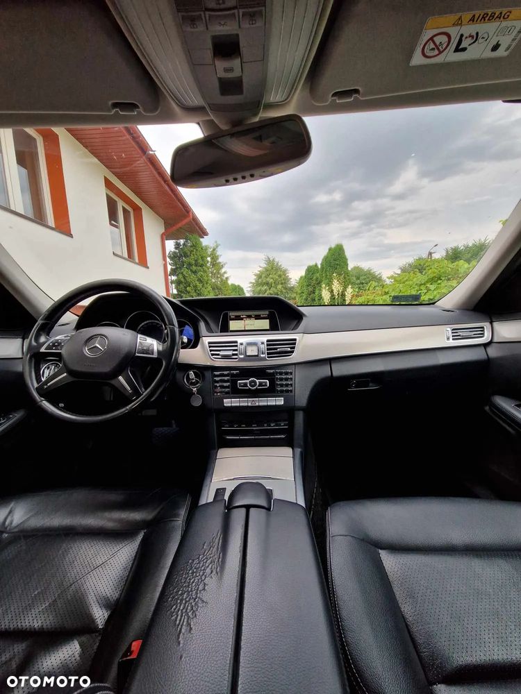 Mercedes-Benz Klasa E 200 BlueTEC 7G-TRONIC - 12