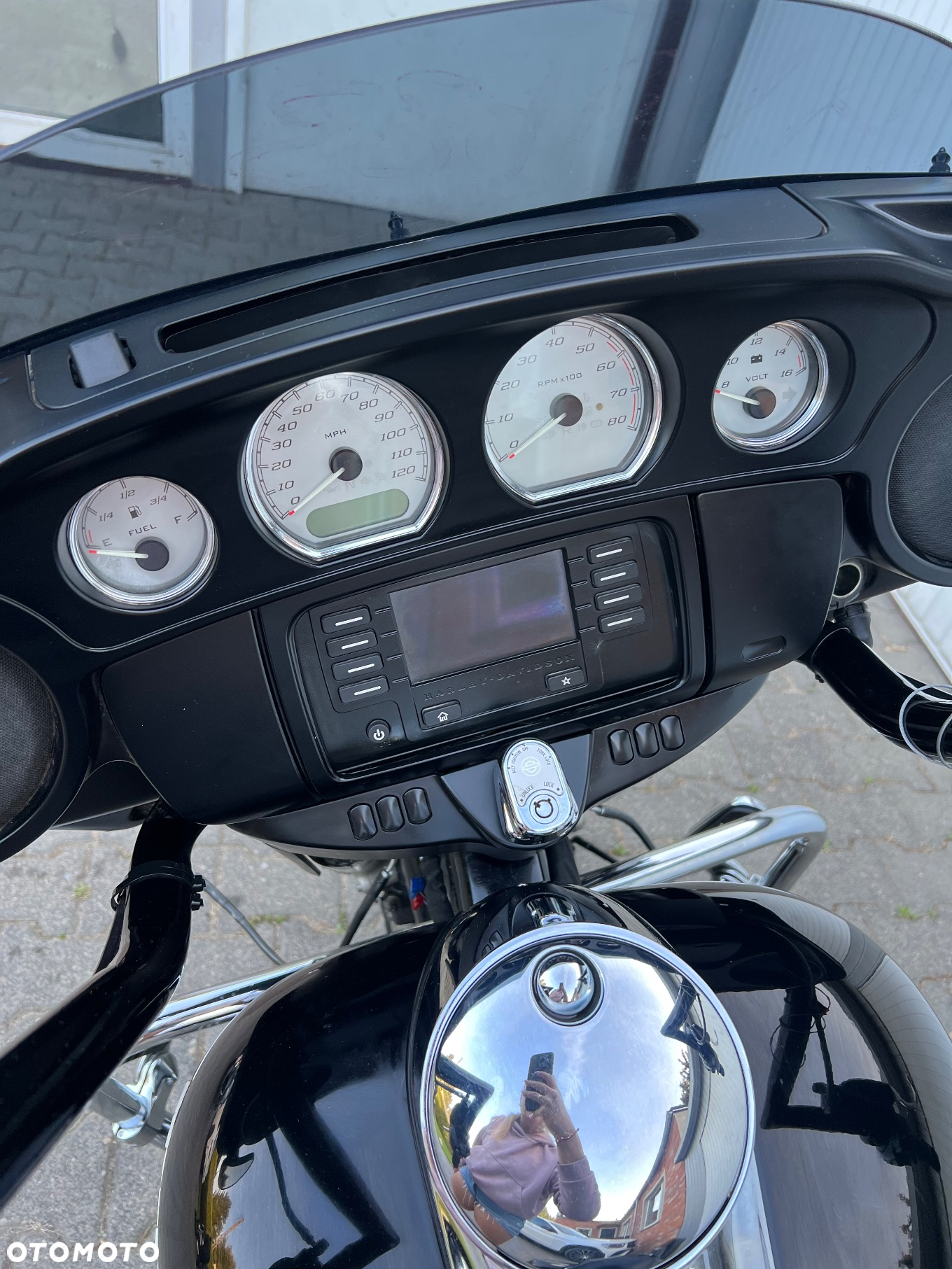 Harley-Davidson Touring Street Glide - 12