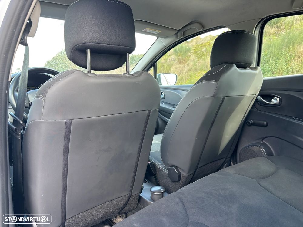 Renault Clio 1.5 dCi Zen - 25