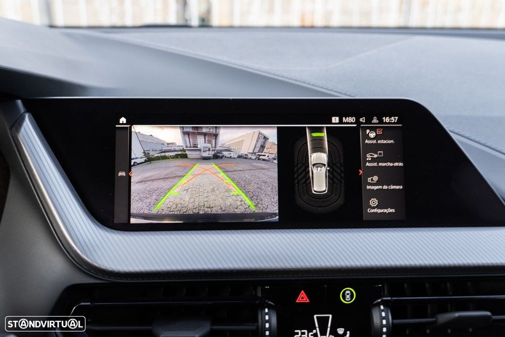 BMW 116 d Pack Desportivo M Auto - 28